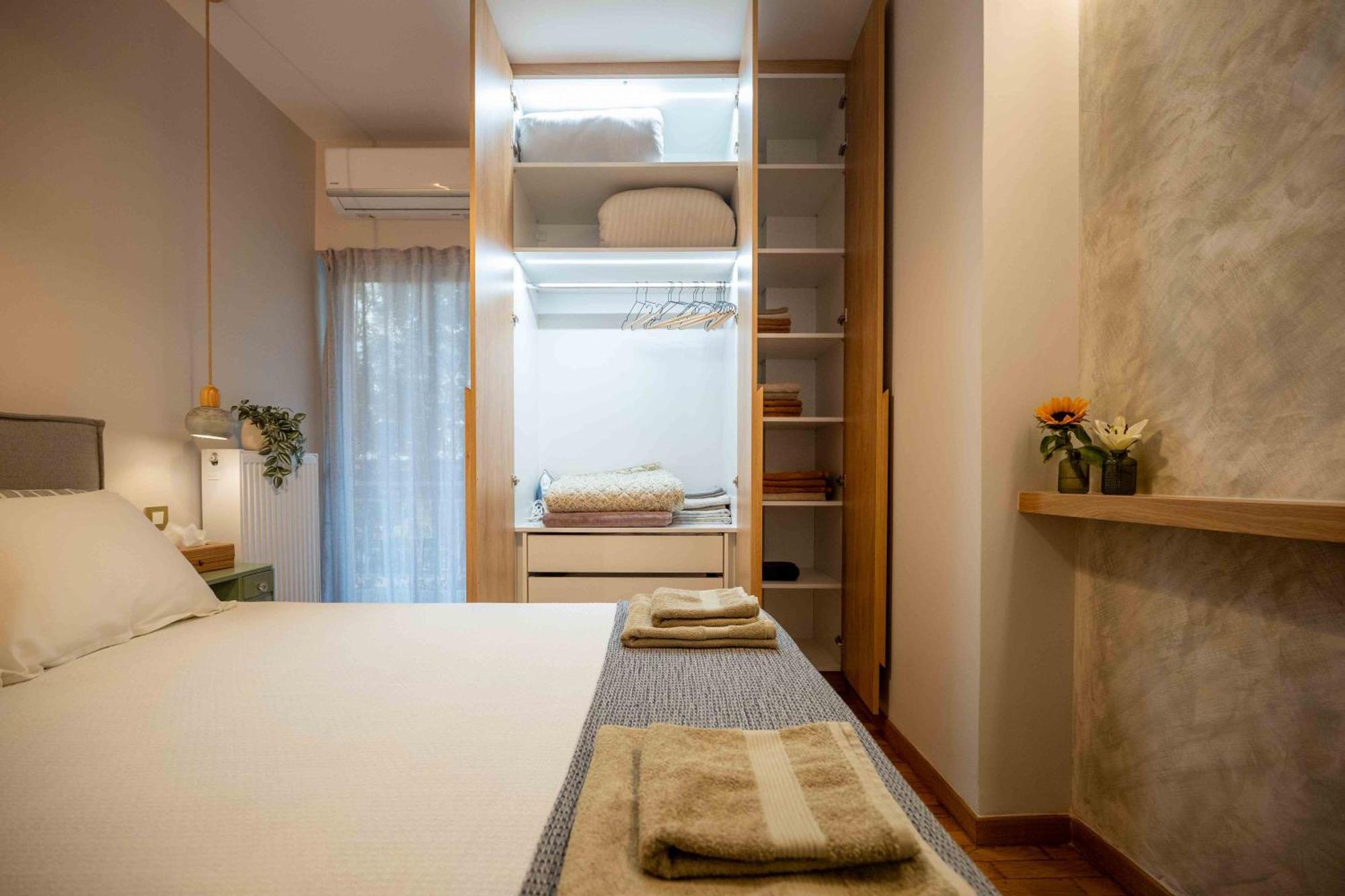 Cozy Apartment Атина Екстериор снимка